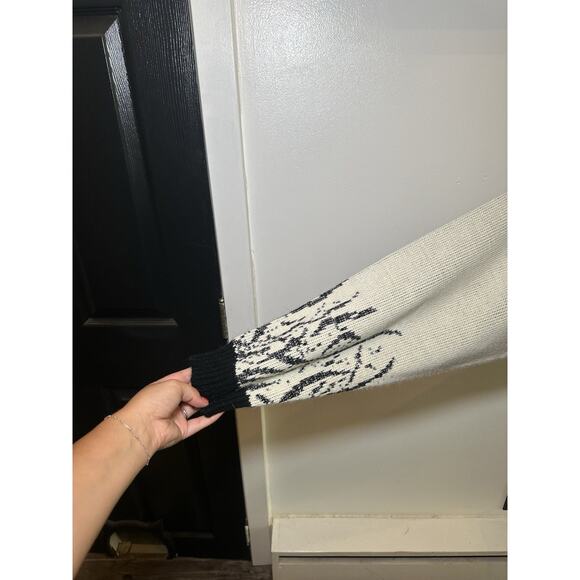 Fortune Knits Sweater Vintage 80s Style White Black Tiger Women’s Unique Size M - Picture 5 of 9